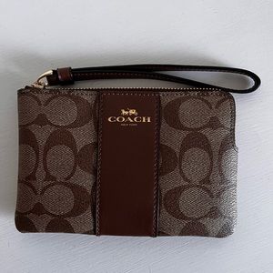 Coach Signature PVC Corner Zip Wristlet F58035 Khaki/Saddle - NEW
